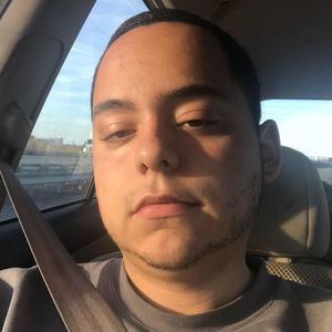 Meet your Posher, Luis